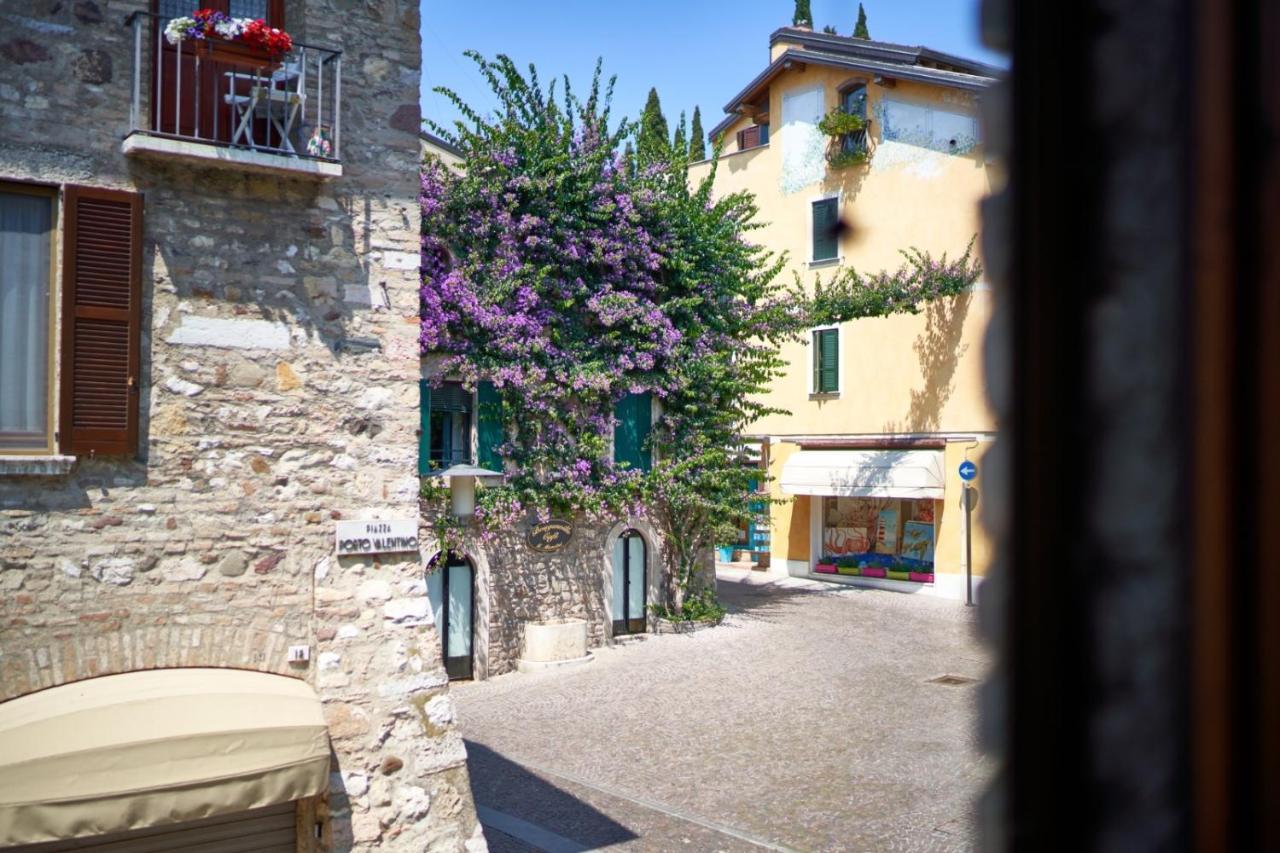 Porto Valentino 2 Apartment Sirmione Exterior foto